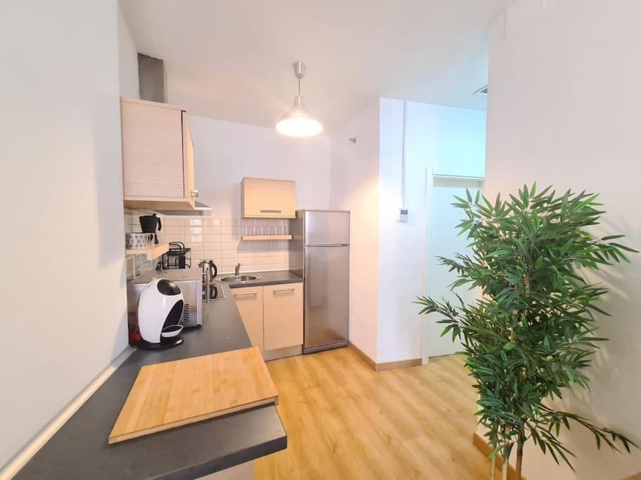 Centrico Apartamento En Malaga Exterior photo